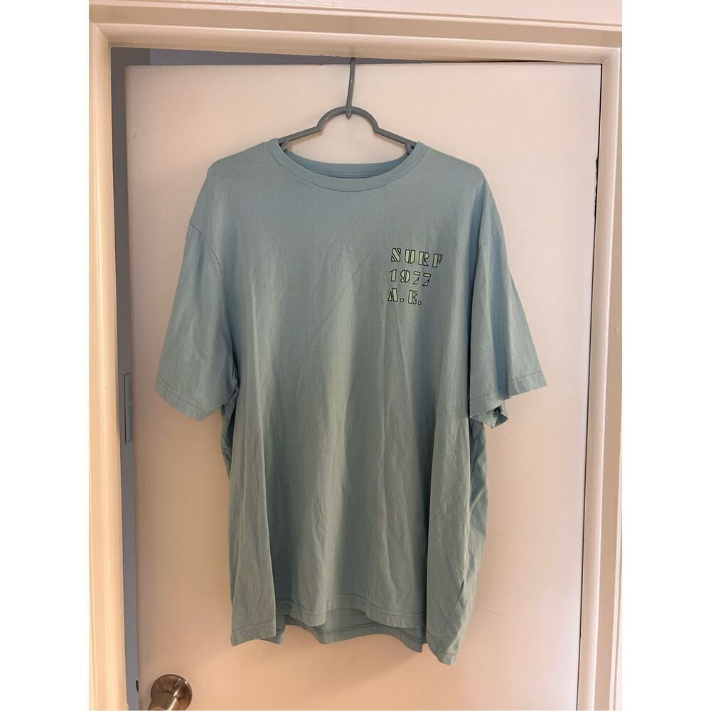 American Eagle t shirt size XXL